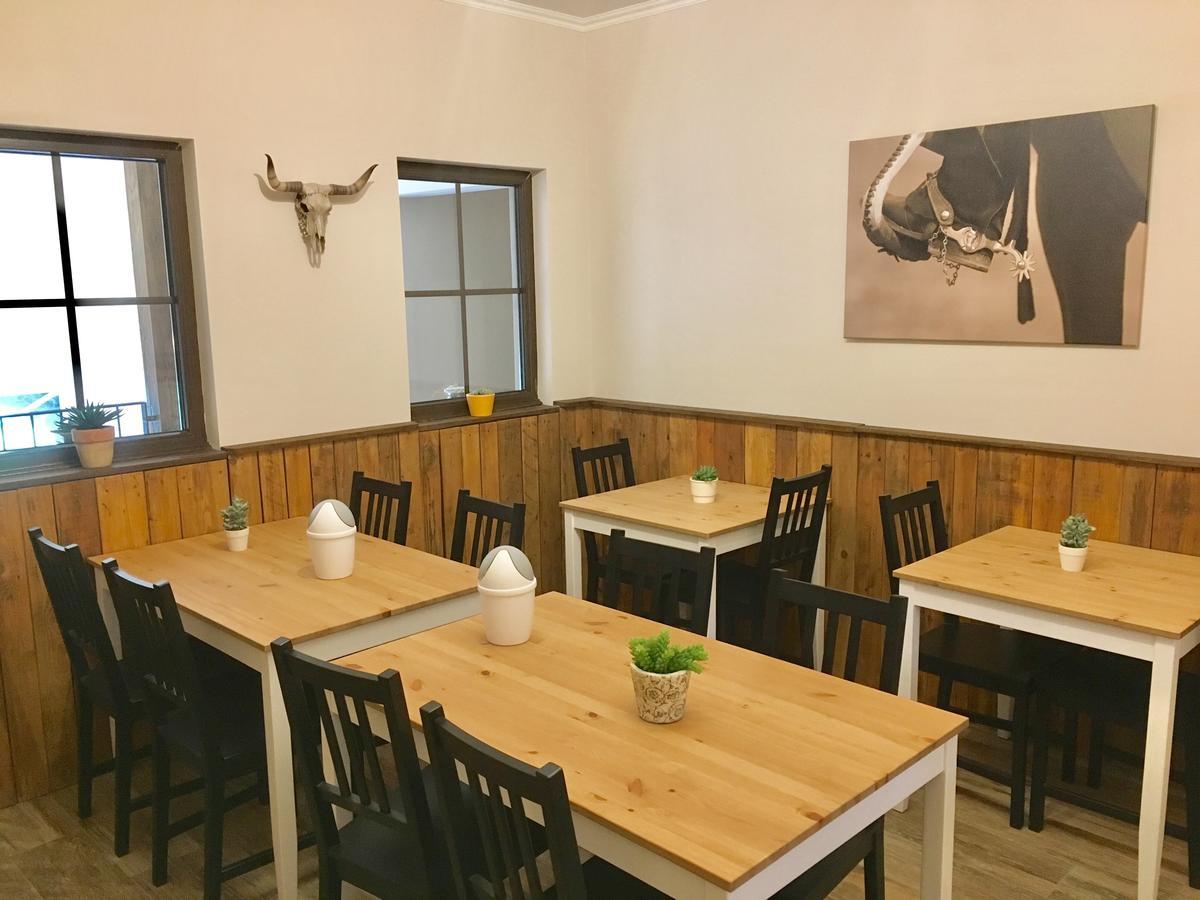 Four Oaks Bed And Breakfast Hotel Huttange Экстерьер фото